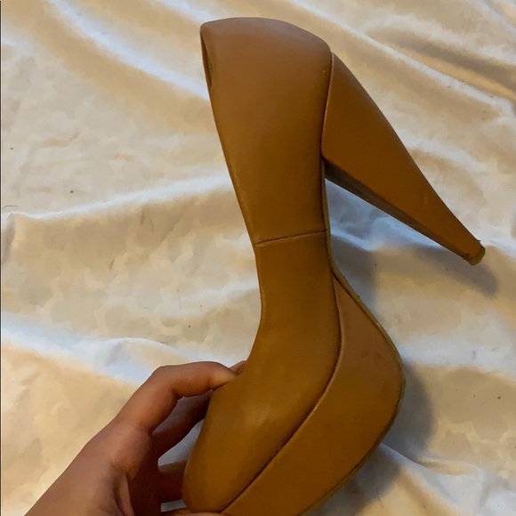 Forever 21 heels - Picture 2 of 4